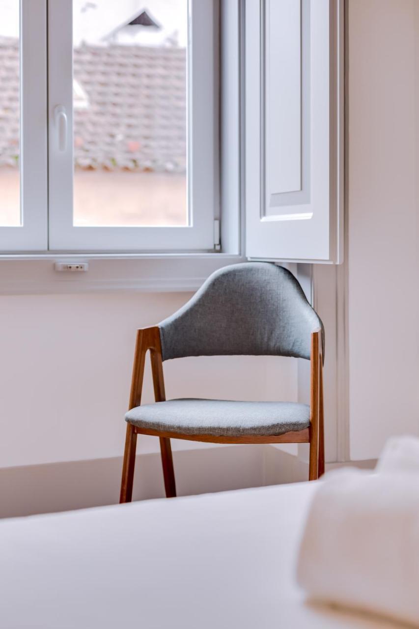Poiais By Lisbon Inside Out Apartment Exterior photo
