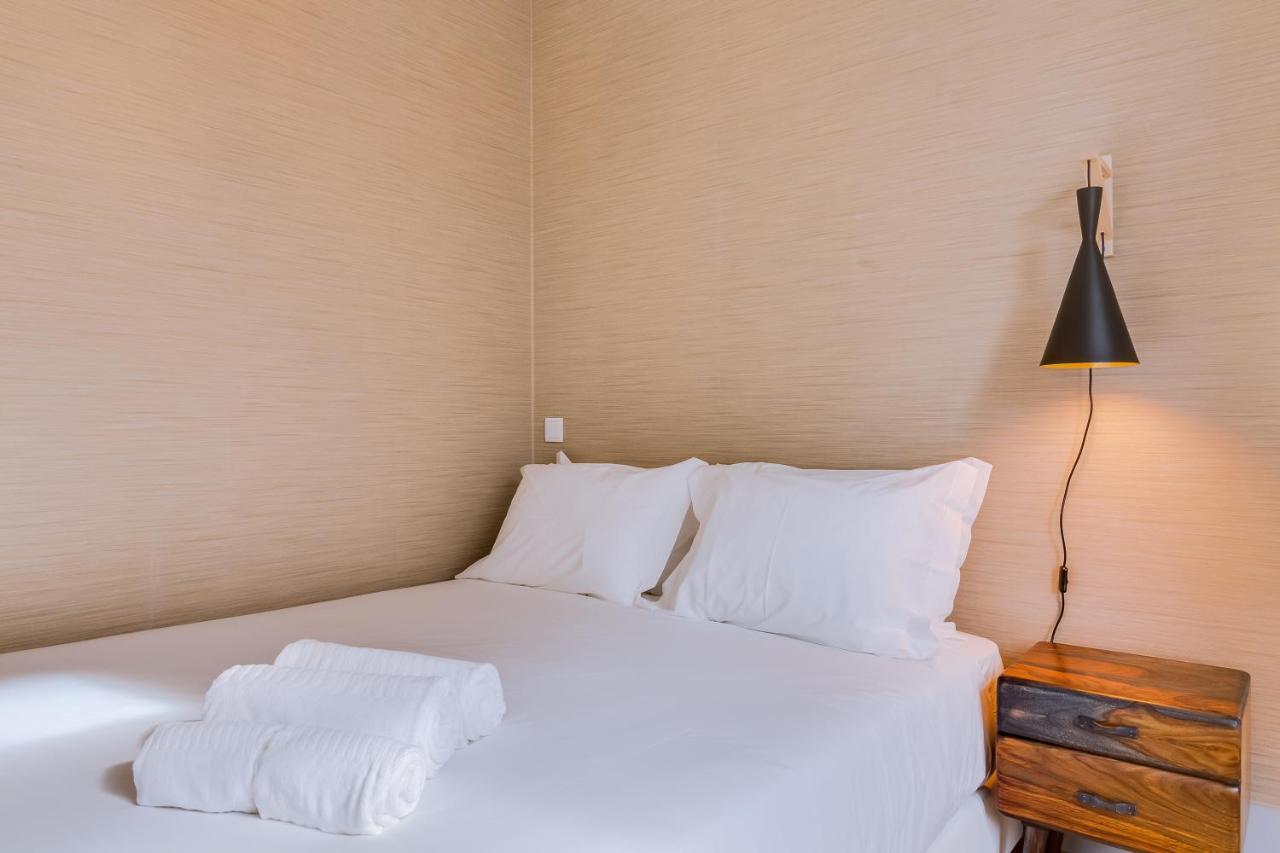 Poiais By Lisbon Inside Out Apartment Exterior photo