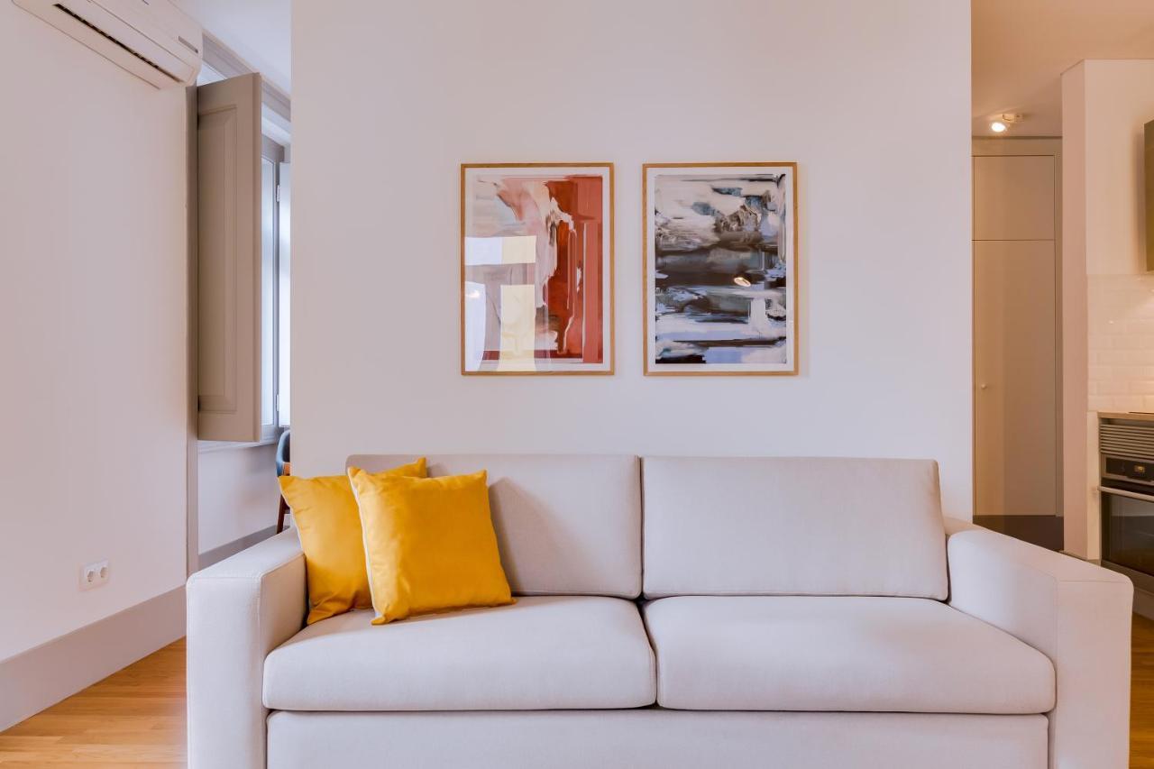 Poiais By Lisbon Inside Out Apartment Exterior photo