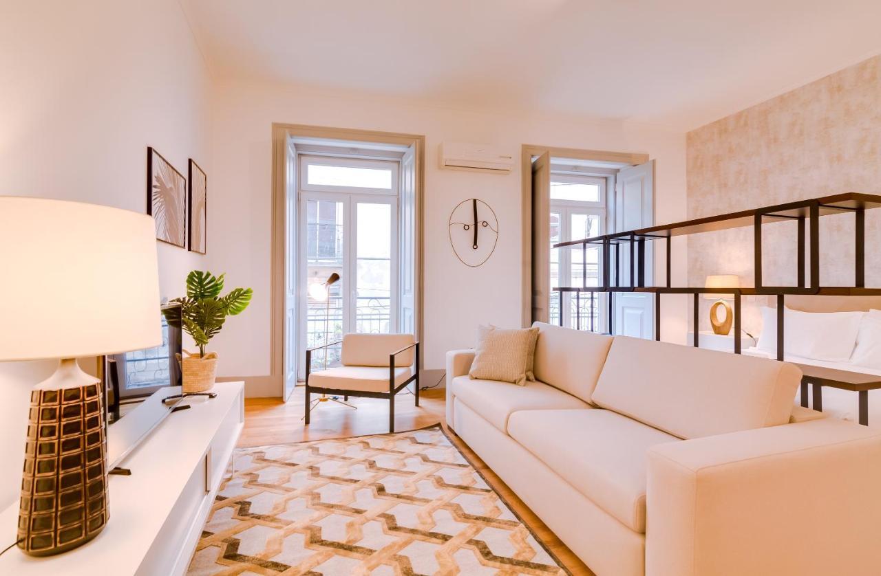Poiais By Lisbon Inside Out Apartment Exterior photo