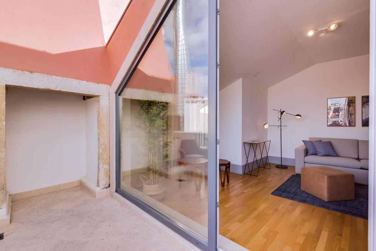 Poiais By Lisbon Inside Out Apartment Exterior photo